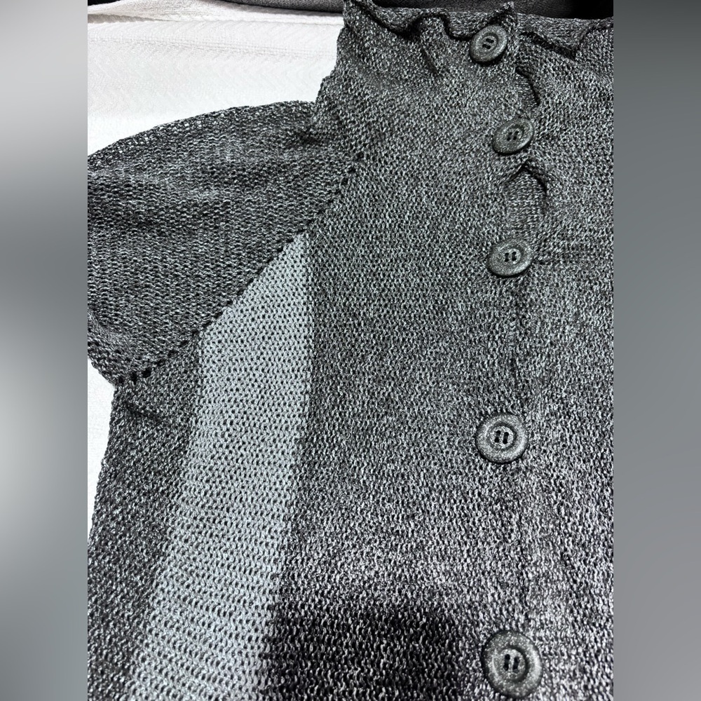 Elegant Black and Gray Women's Cardigan - Picture 3 of 12
